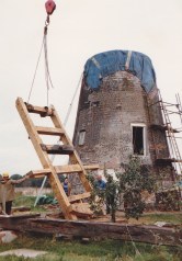 Turning the cap frame